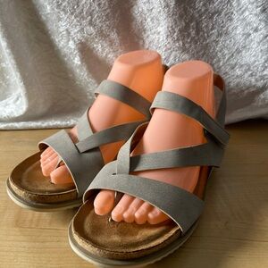 Stylish Gray Women's Sandals